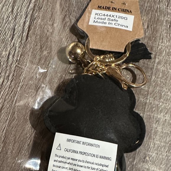 Black Puffy Rhinestone Paw Print Keychain - Picture 3 of 3